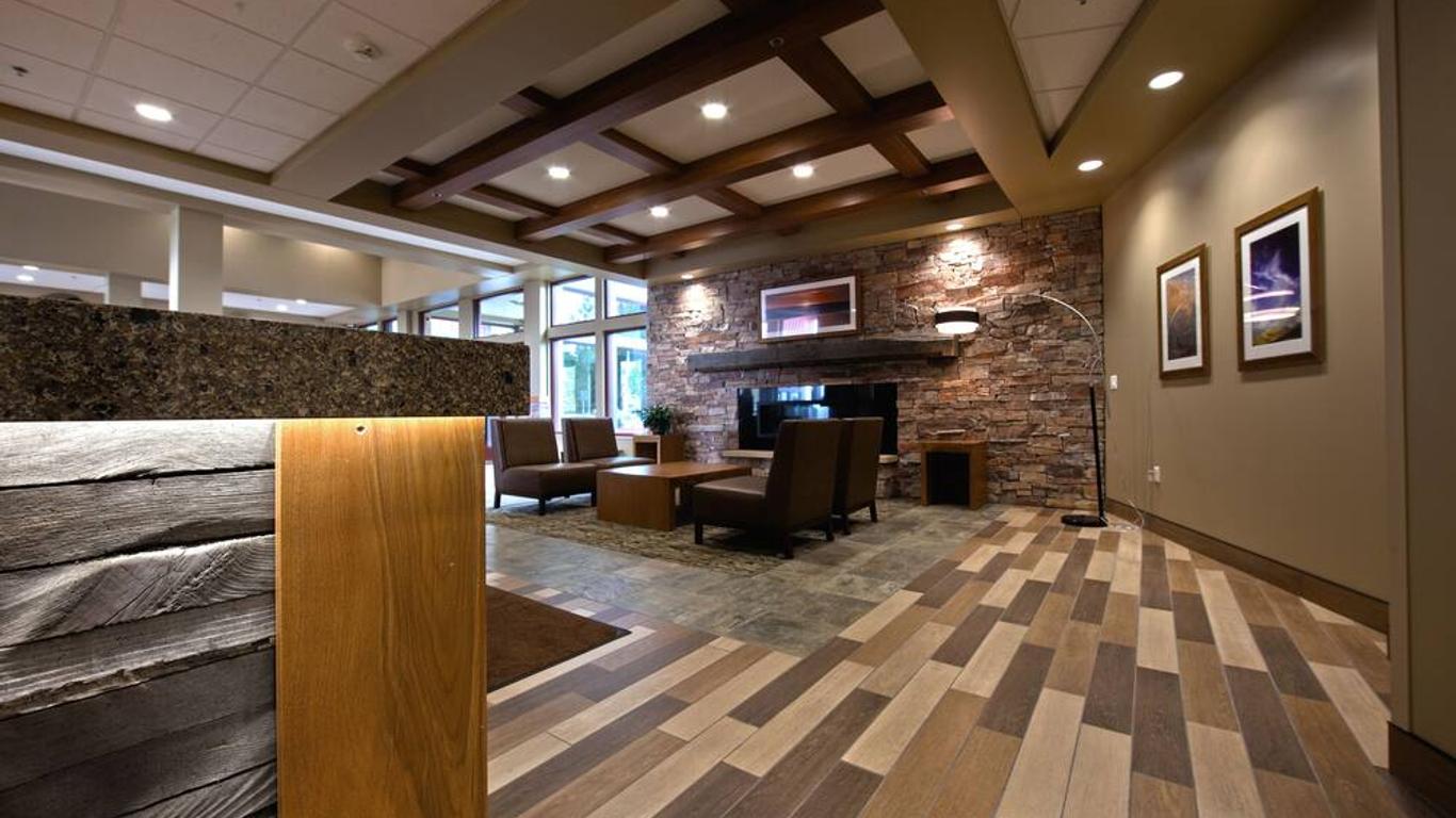 Legendary Waters Resort & Casino