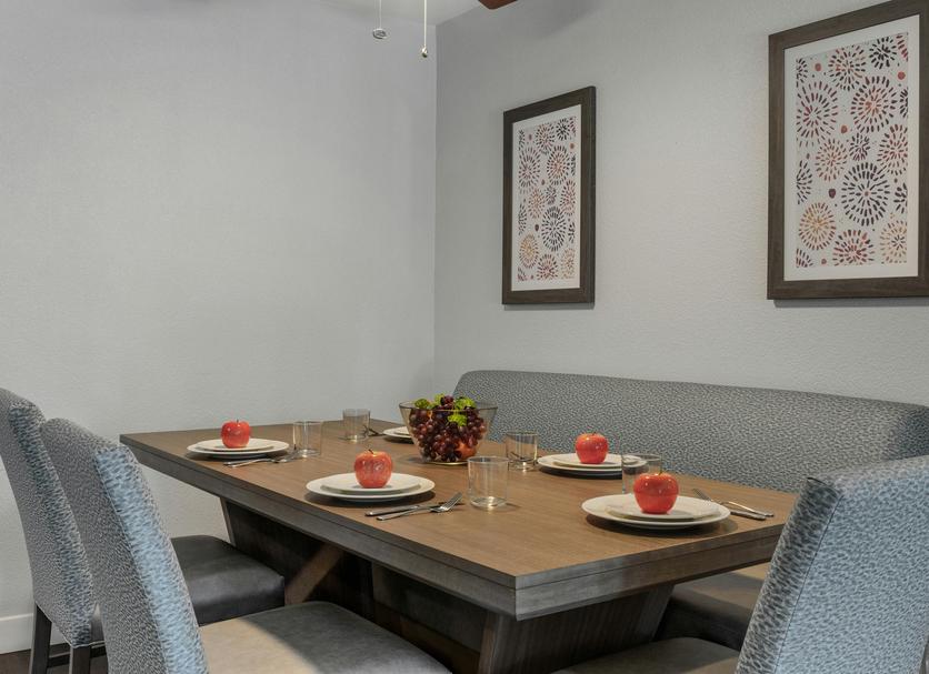Dining room Photo