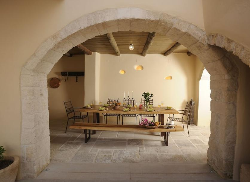 Dining room Photo