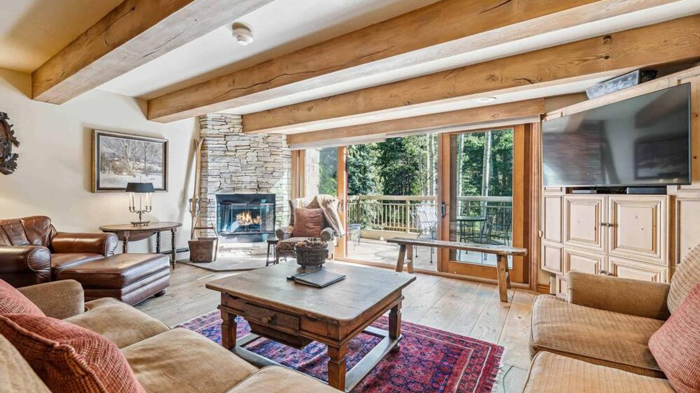 Lodge at Lionshead