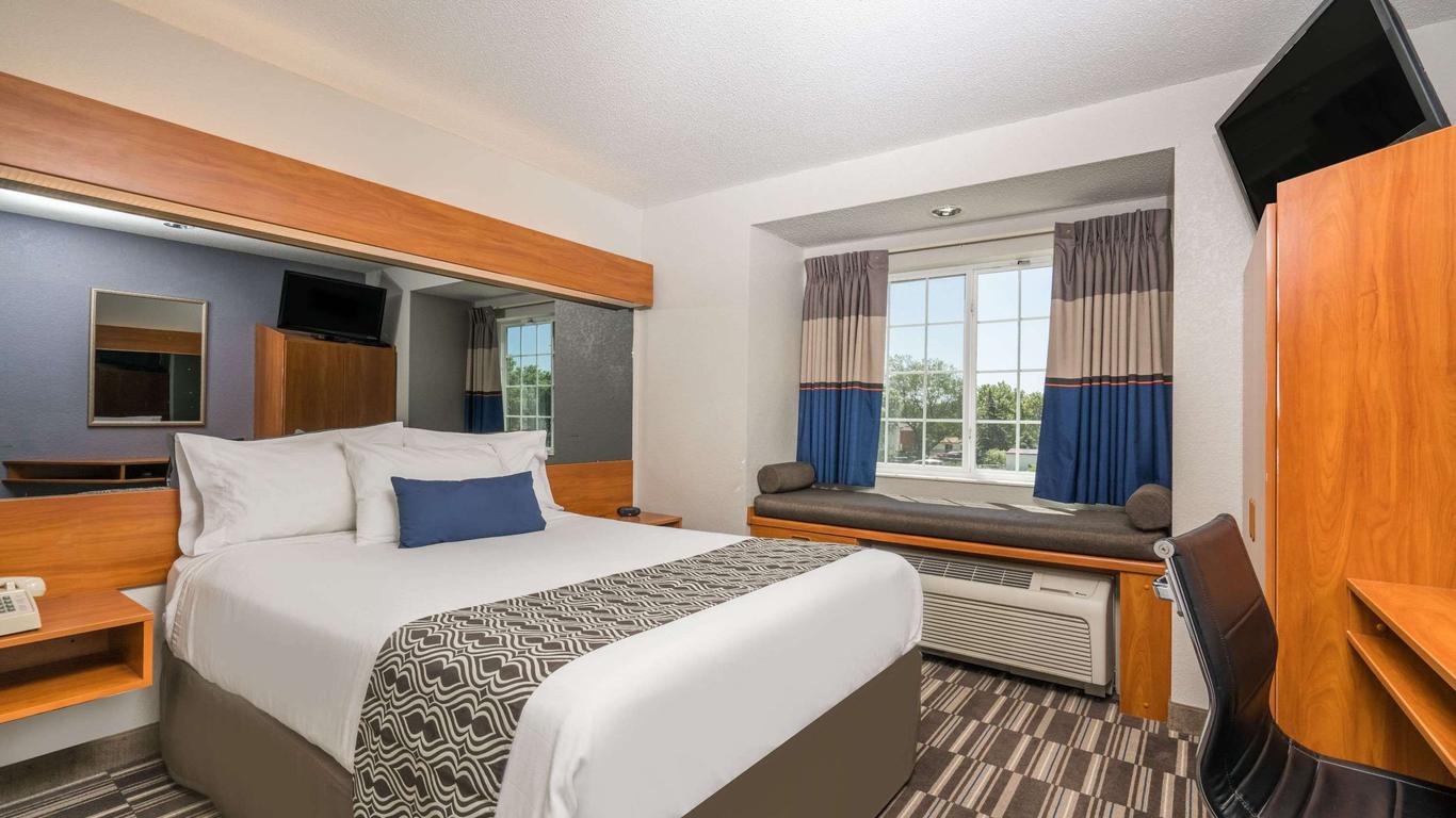 Microtel Inn & Suites by Wyndham Springfield