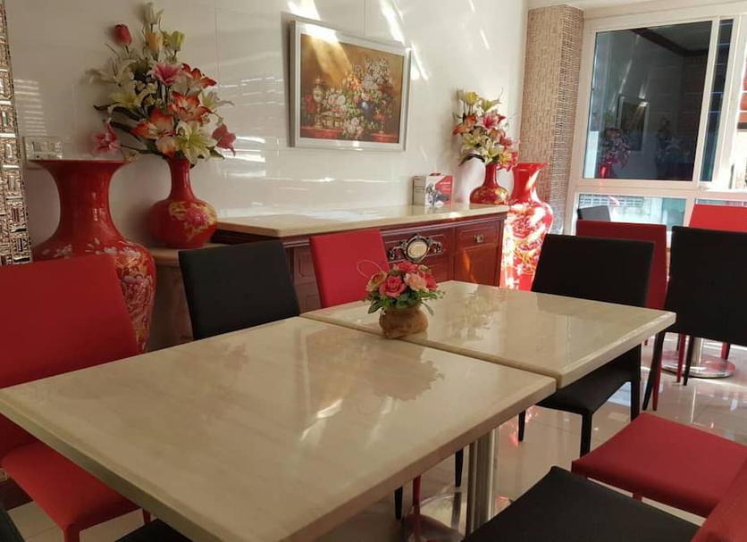 Dining room Photo