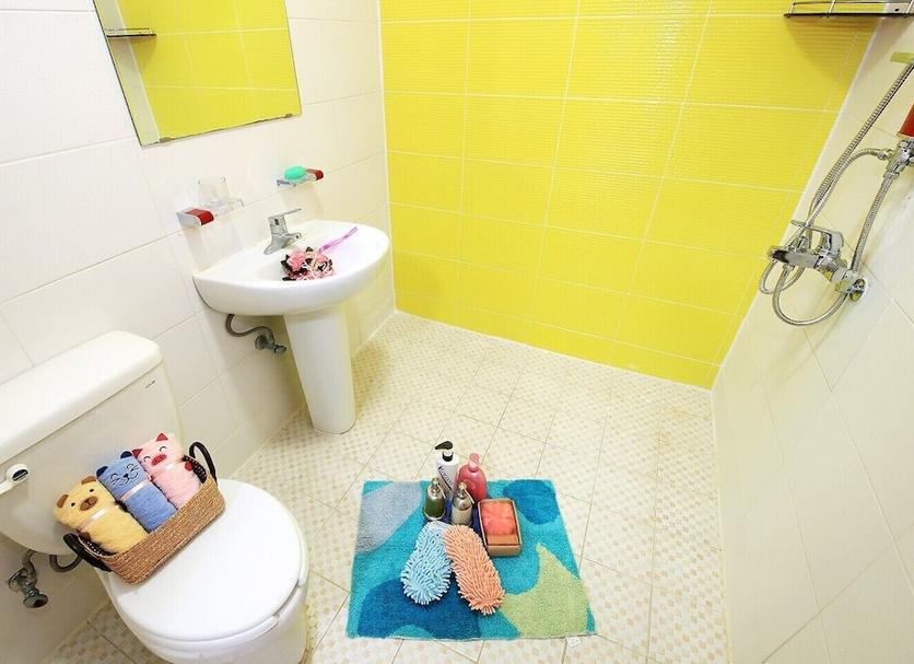 Bathroom Photo