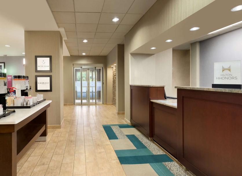 Front desk Photo
