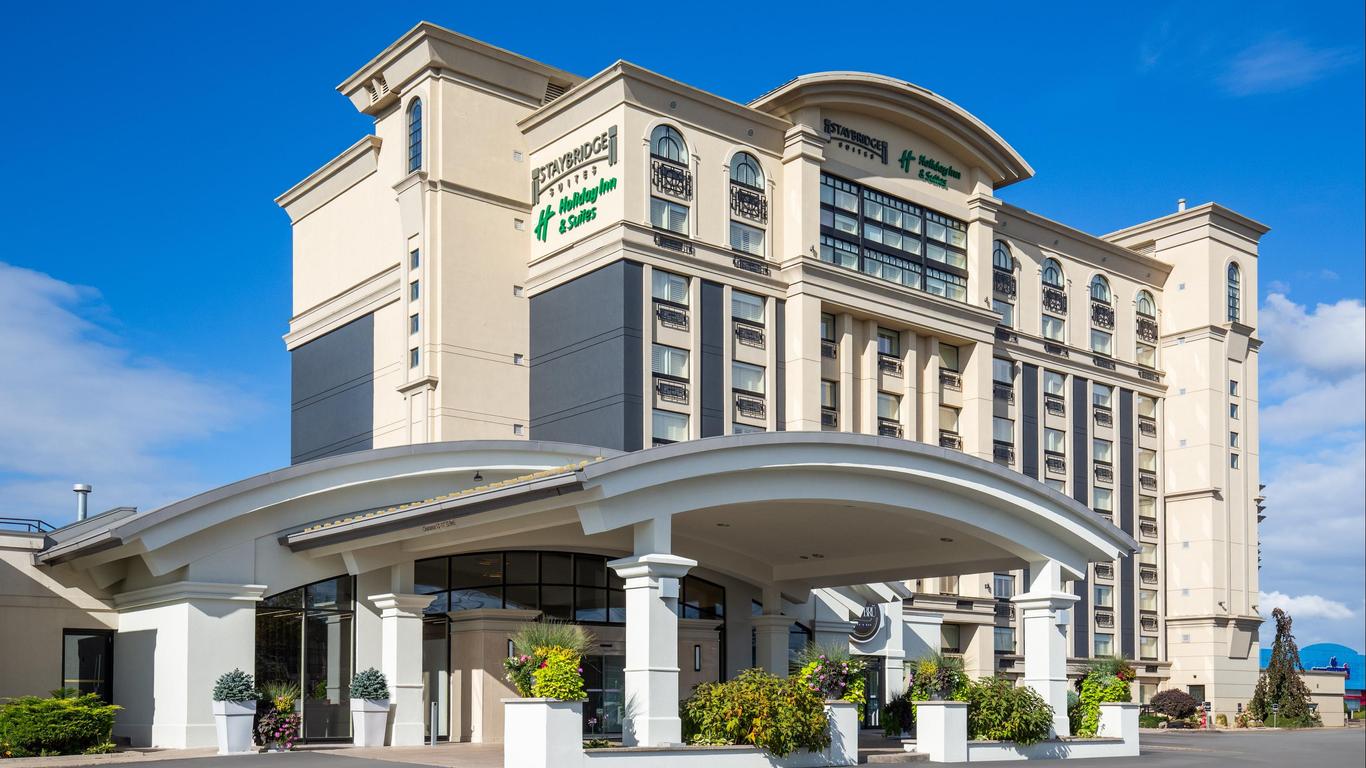 Holiday Inn Hotel & Suites St.Catharines-Niagara, An IHG Hotel