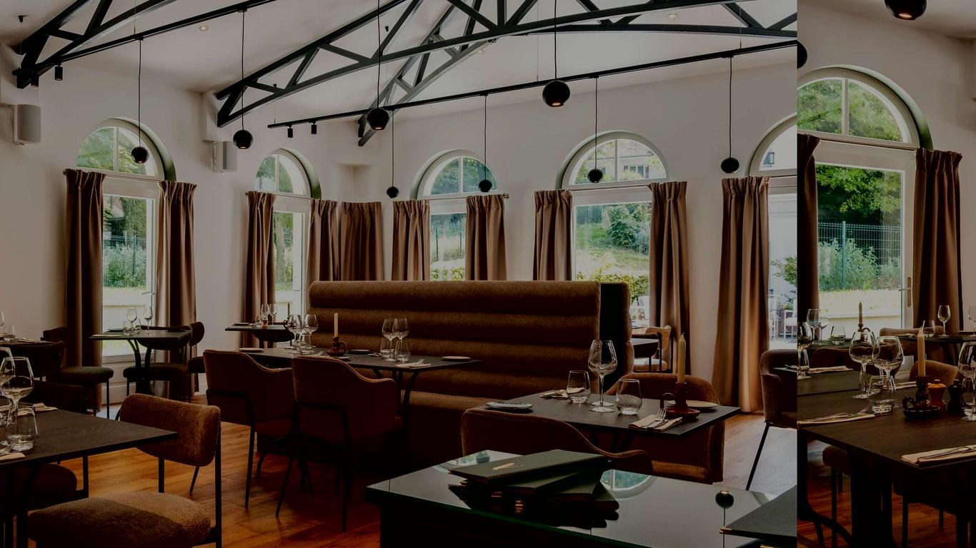 Mercure Maintenon