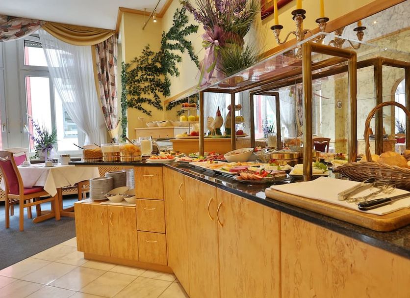 Buffet Photo