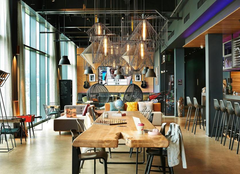 Restaurant Photo