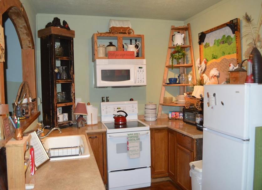 Kitchen Photo