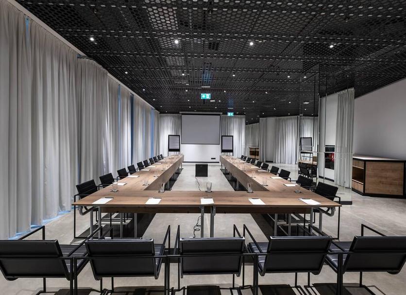 Conference room Photo