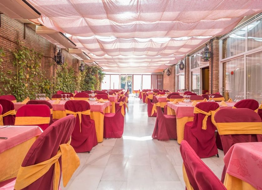 Banquet hall Photo