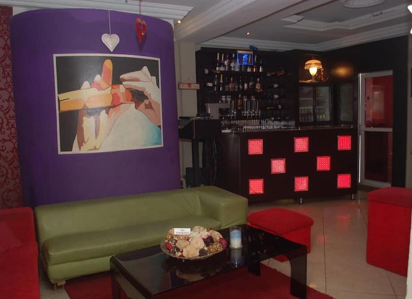 Bar Photo