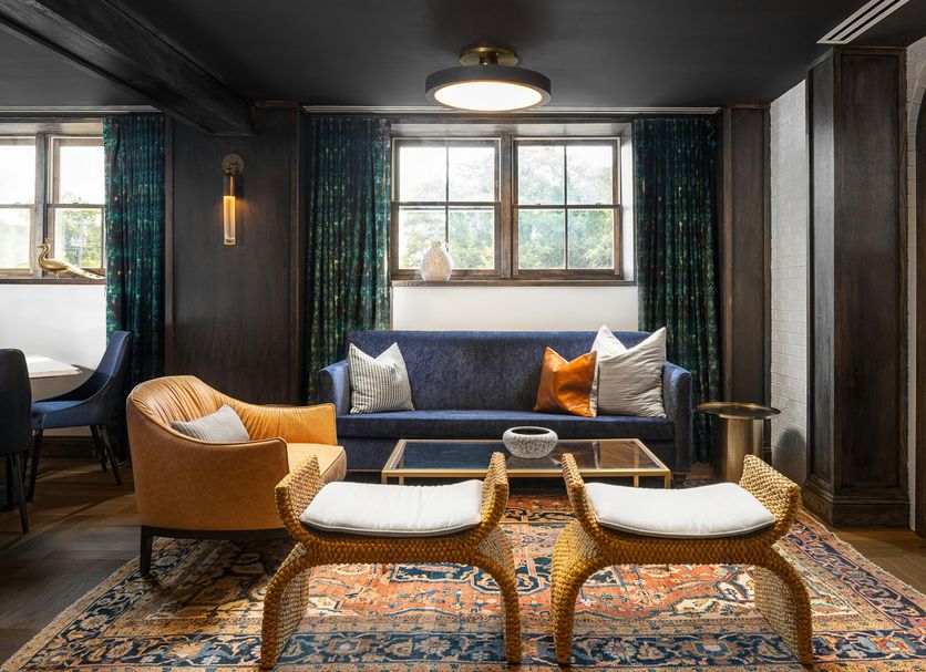 Lounge Photo