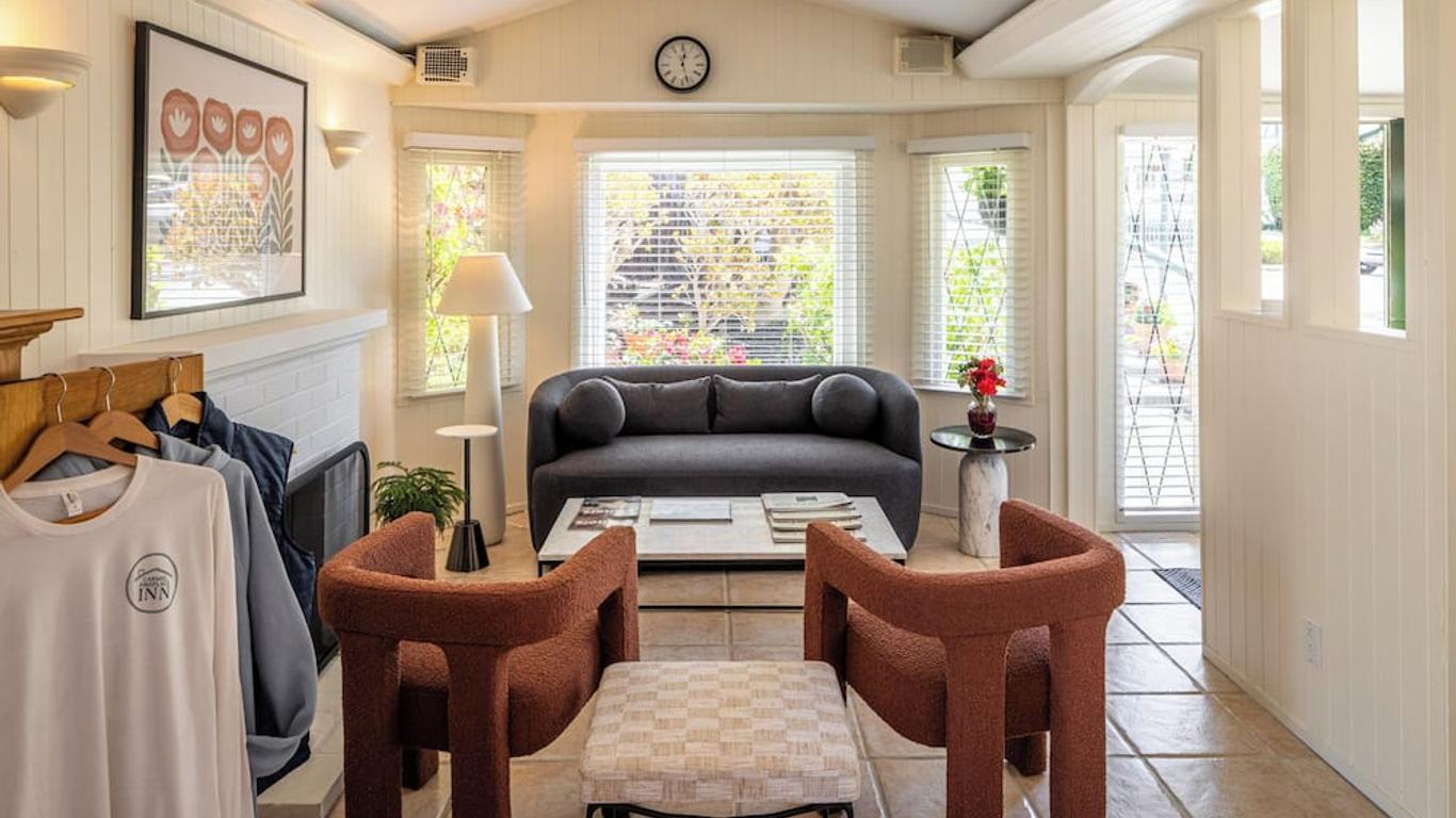 Carmel Fireplace Inn