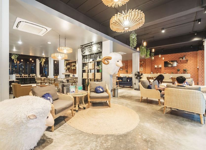 Kokotel Krabi Oasis lobby lounge in Krabi with sheep-shaped seating and warm pendant lighting