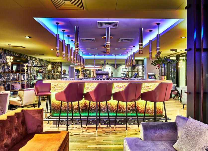 Bar Photo