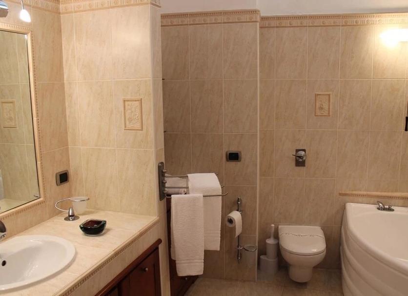 Bathroom Photo