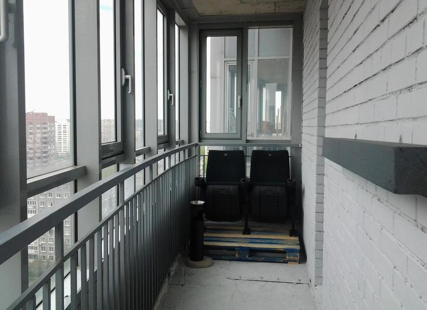Balcony Photo