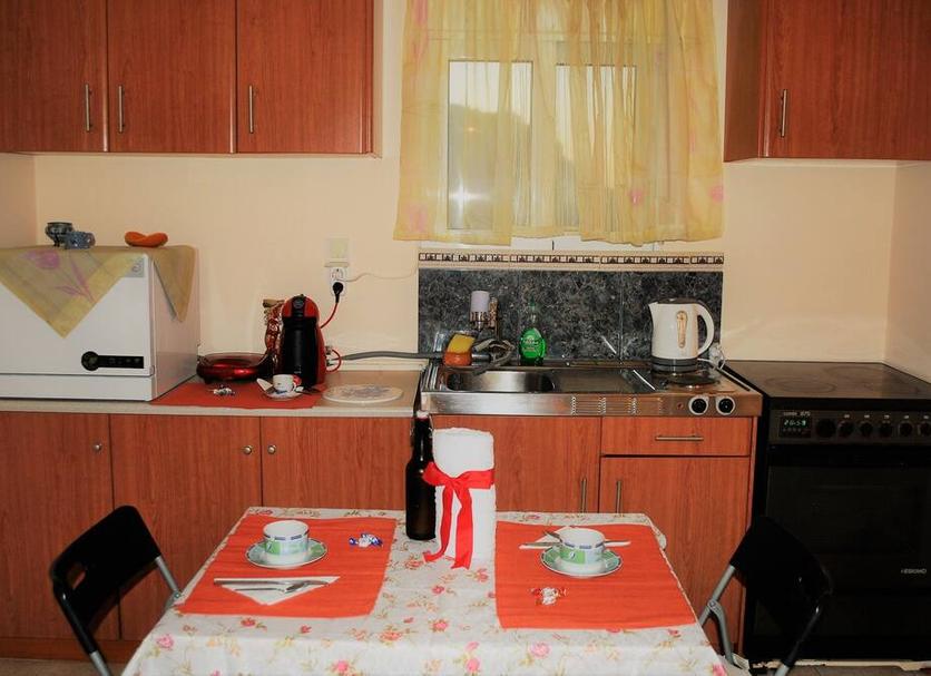 Kitchen Photo