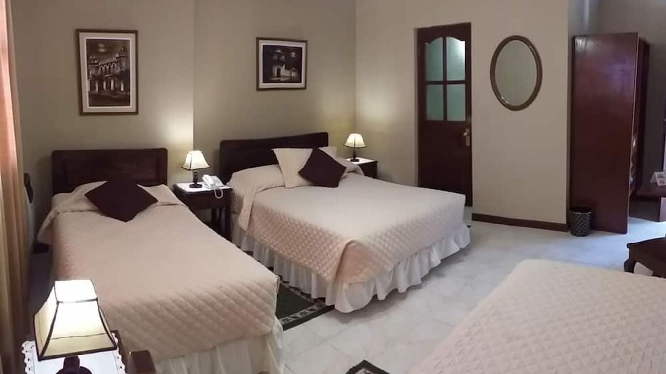 Hotel Carmen