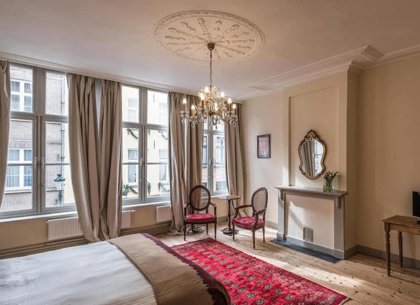 Bedroom Photo