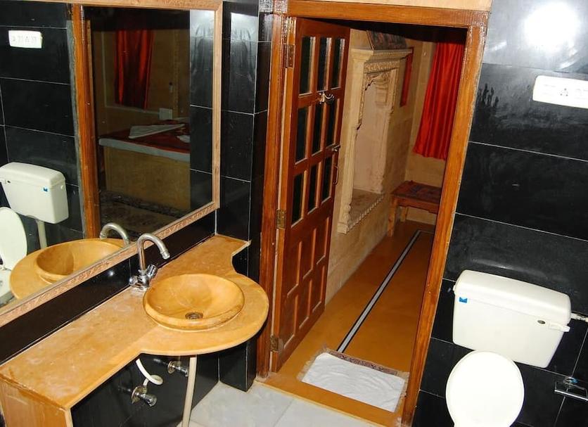 Bathroom Photo