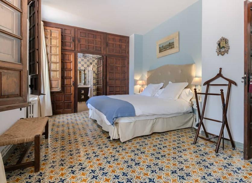 Bedroom Photo