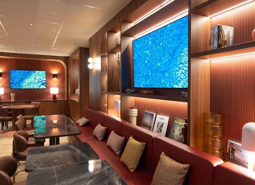 Lounge Photo