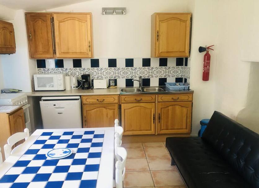 Kitchen Photo