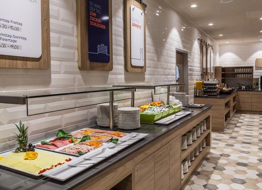Buffet Photo