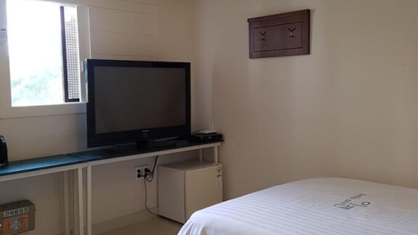 Ezen Motel
