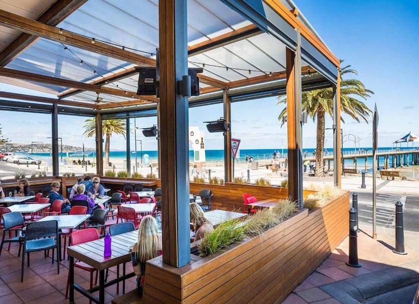 Restaurant Photo