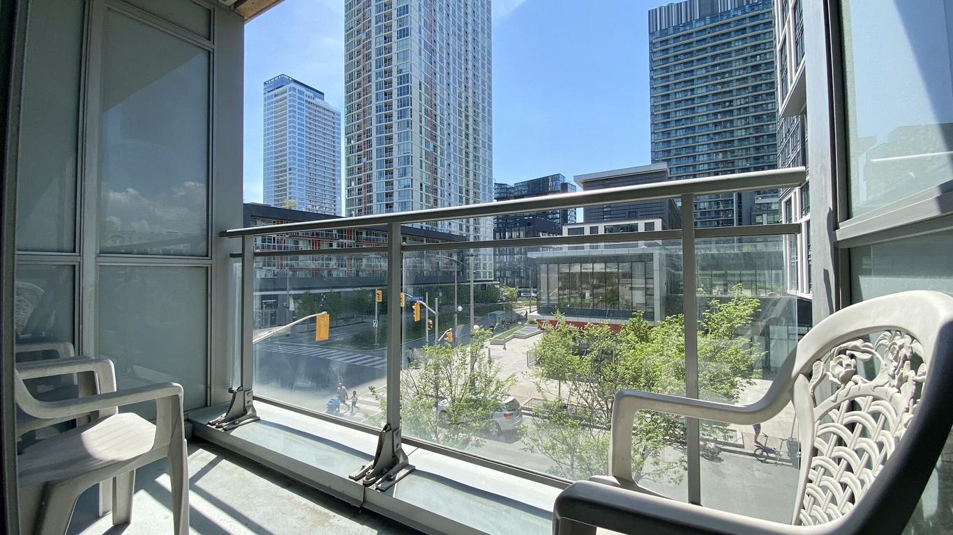 Waterfront Boutique Suites
