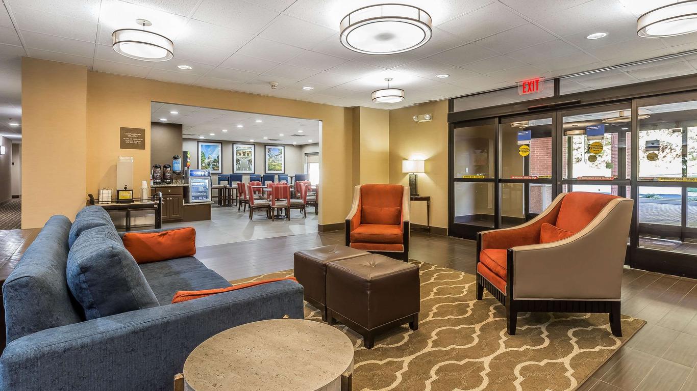 Comfort Inn & Suites