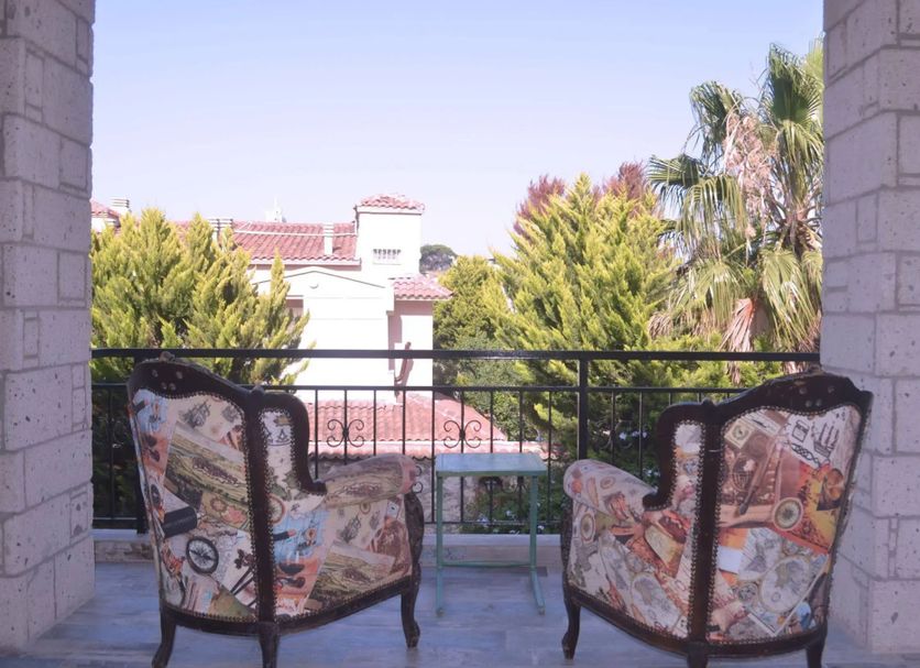 Balcony Photo