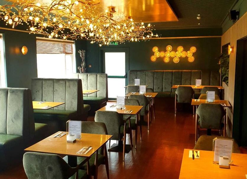 Restaurant Photo