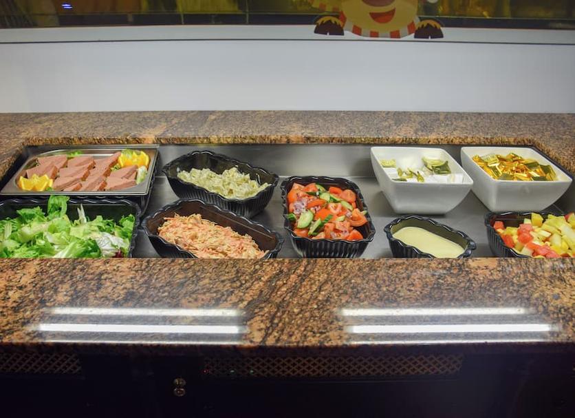 Buffet Photo