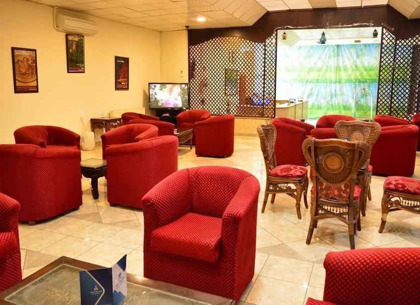 Lounge Photo