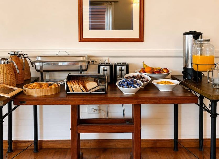 Buffet Photo