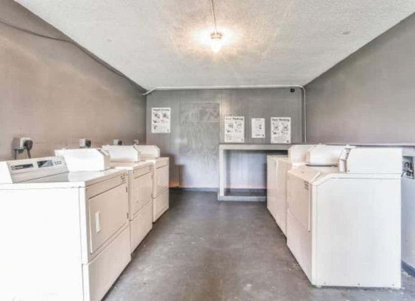 Laundry facility Photo