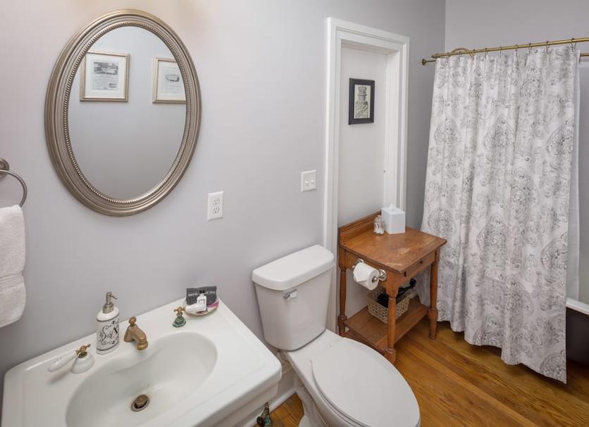Bathroom Photo