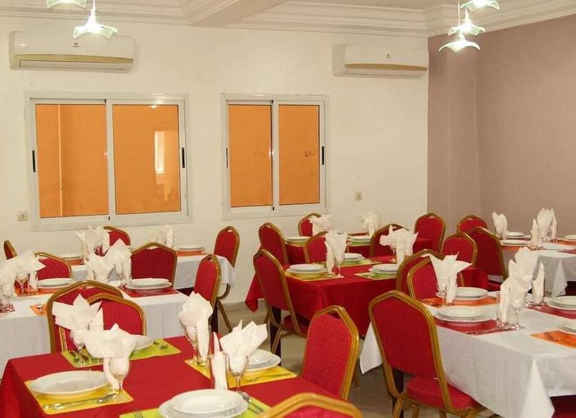 Banquet hall Photo