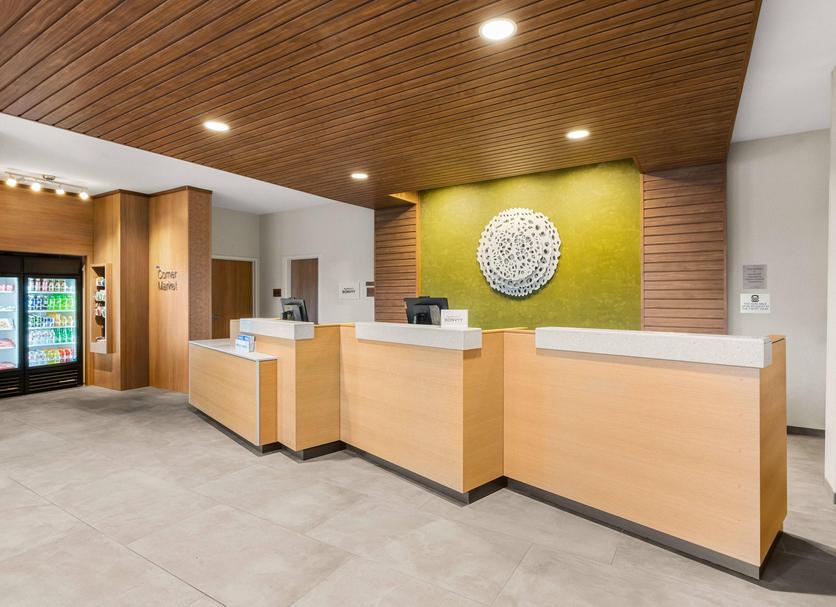 Front desk Photo