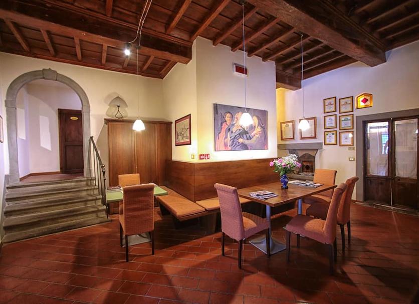 Dining room Photo