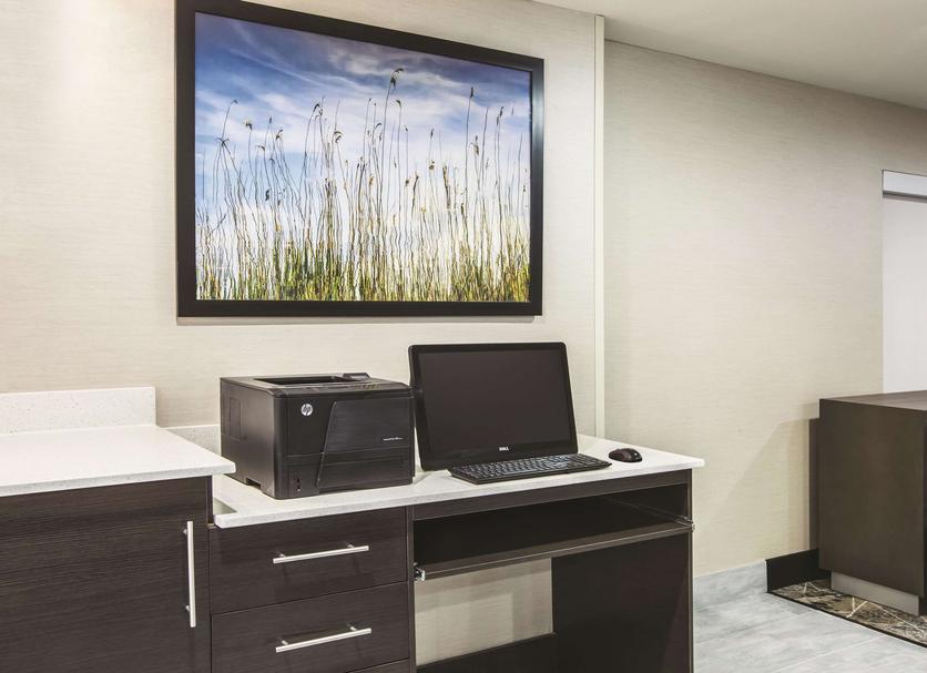 Business center Photo