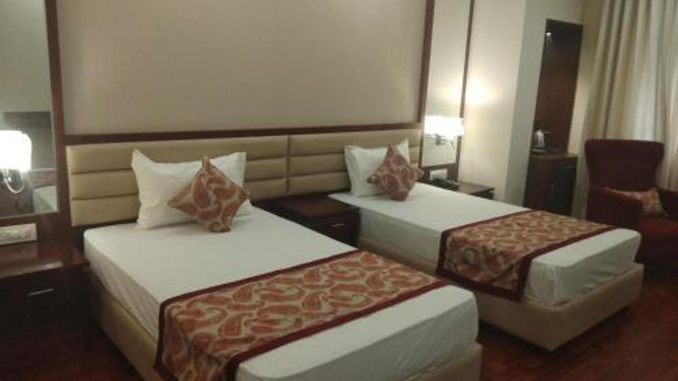 Mj Grand Inn