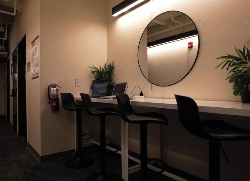 Business center Photo