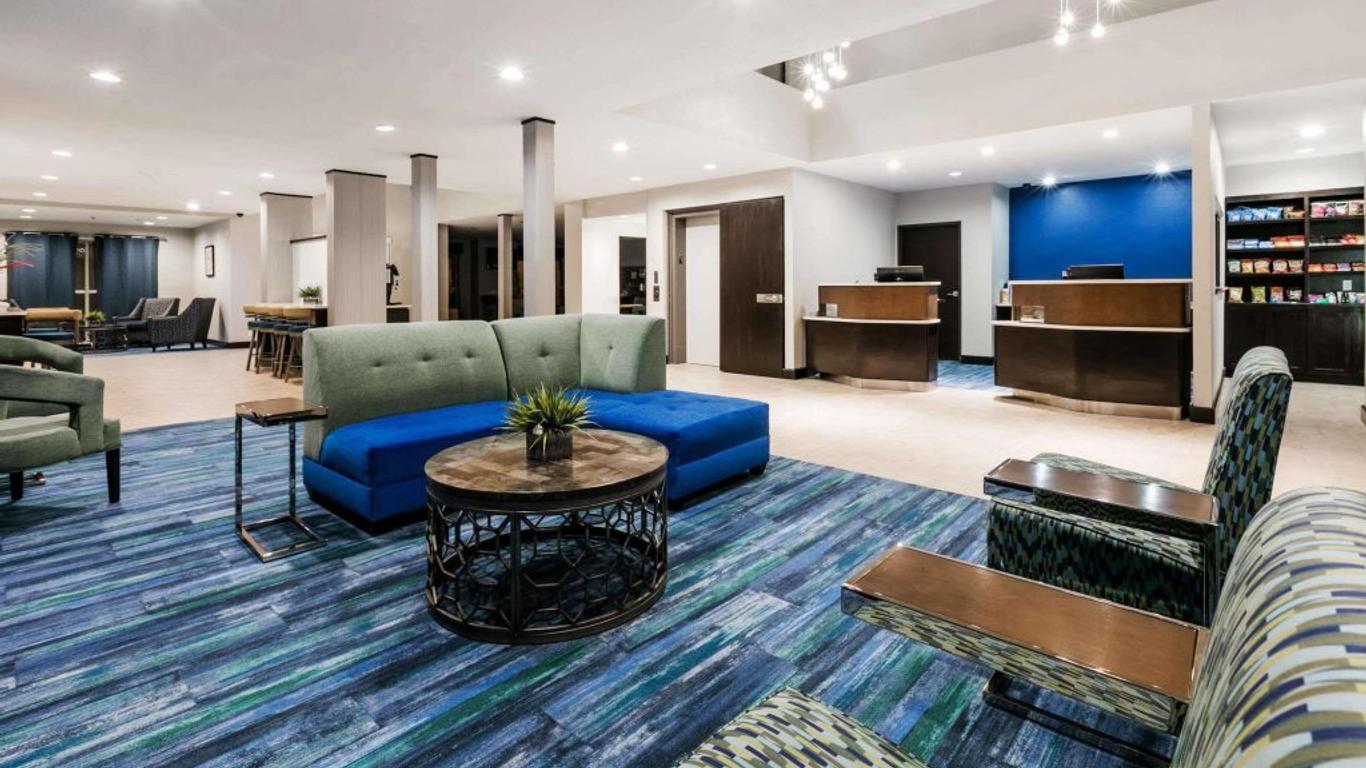 Candlewood Suites DFW Airport North – Irving