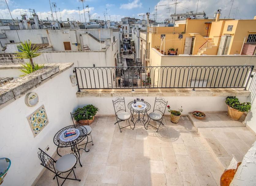 Balcony Photo
