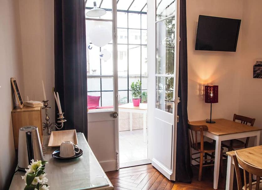Dining room Photo